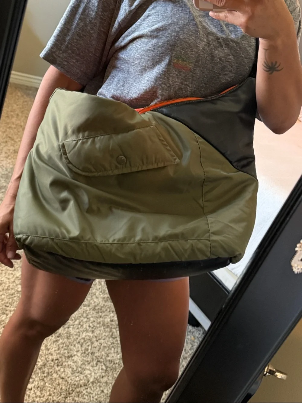 Minnessak JOURNAL STANDARD BAG Olive Green & Black NWOT